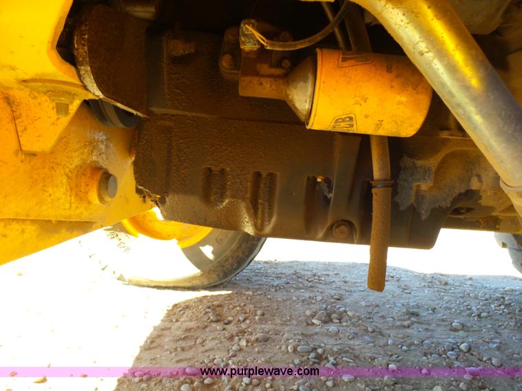 image for item J6770 2000 JCB 930 forklift