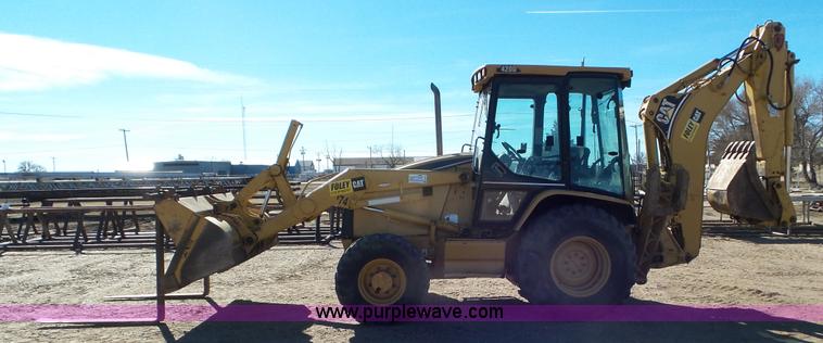 image for item J6772 2001 Caterpillar 420D backhoe