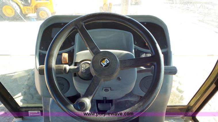 image for item J6772 2001 Caterpillar 420D backhoe