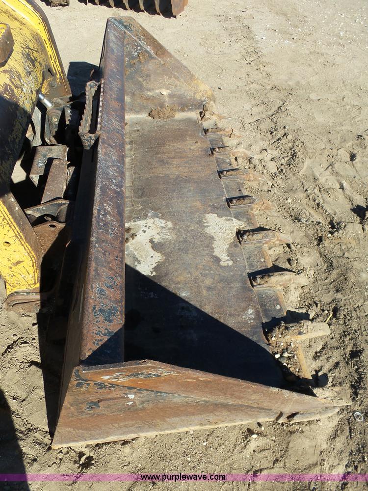 image for item J6773 2009 Caterpillar 289C skid steer