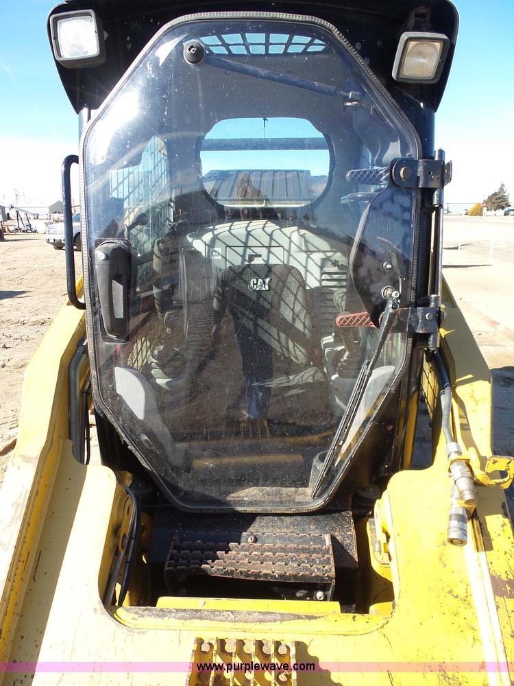 image for item J6773 2009 Caterpillar 289C skid steer
