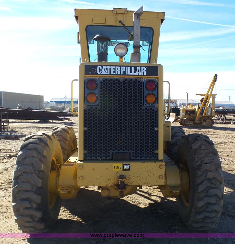 image for item J6774 1991 Caterpillar 120G motor grader