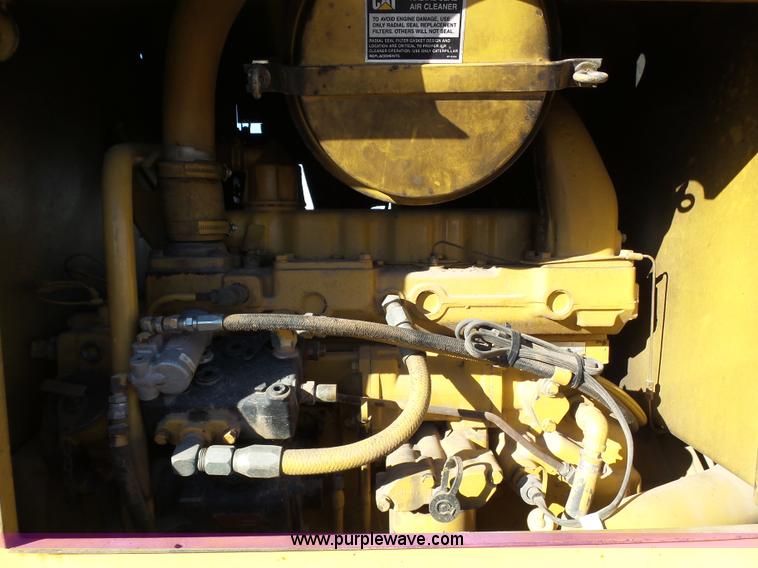 image for item J6774 1991 Caterpillar 120G motor grader