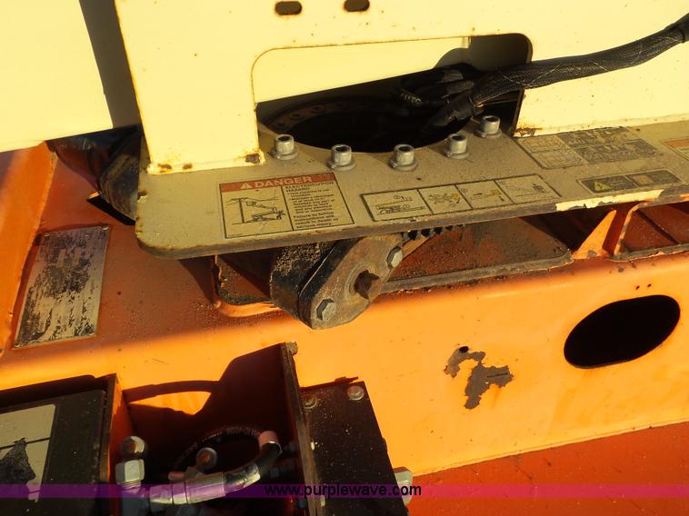 image for item J6779 2007 JLG T500J boom lift