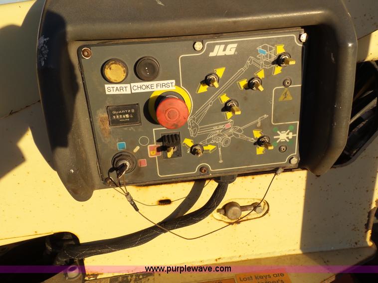 image for item J6779 2007 JLG T500J boom lift