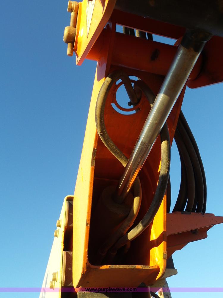 image for item J6779 2007 JLG T500J boom lift