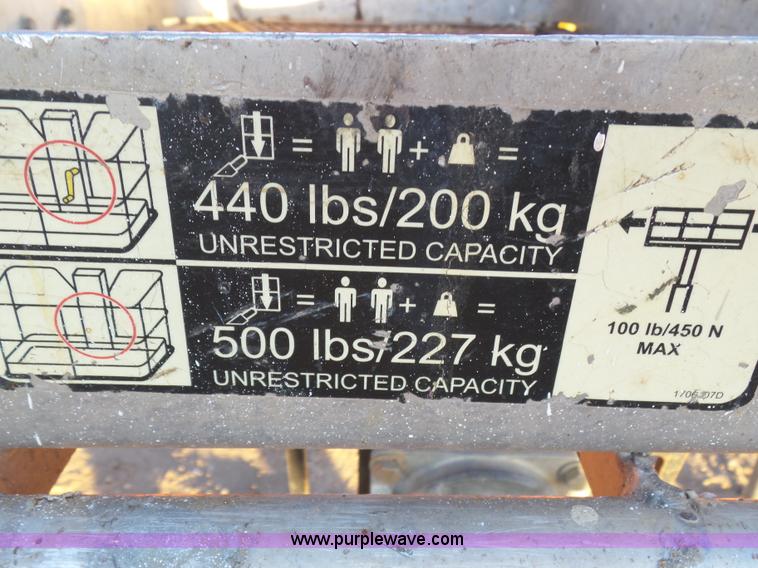 image for item J6779 2007 JLG T500J boom lift