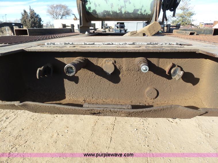 image for item J6787 1974 Carrier King 4000 equipment trailer