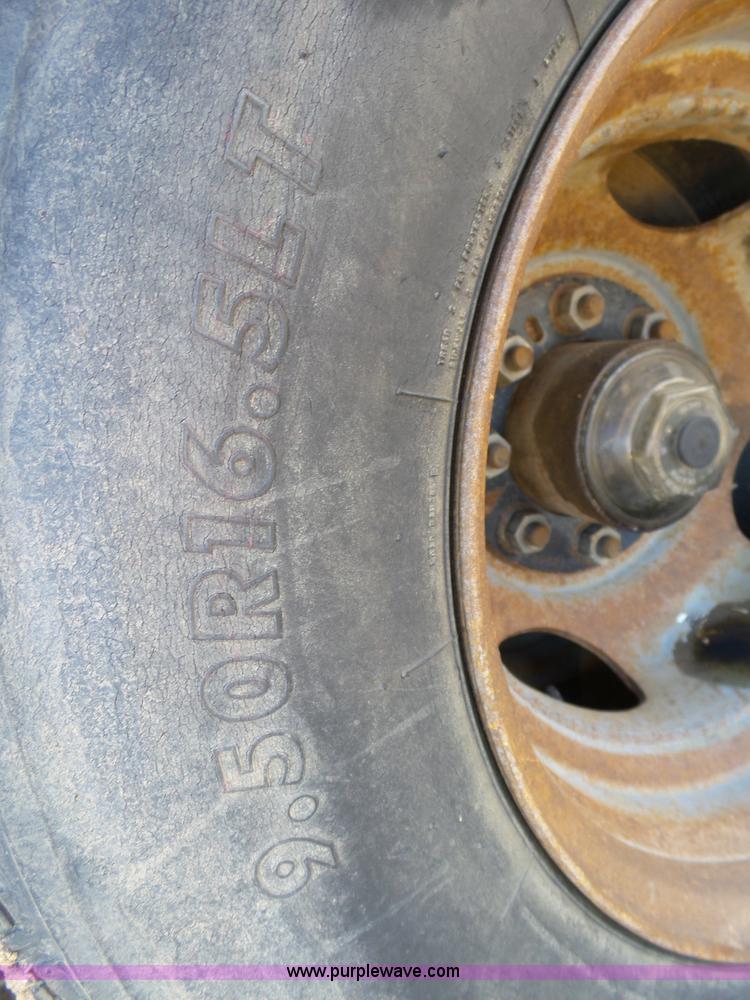 image for item J6788 1998 J Rod 96-29EDG equipment trailer