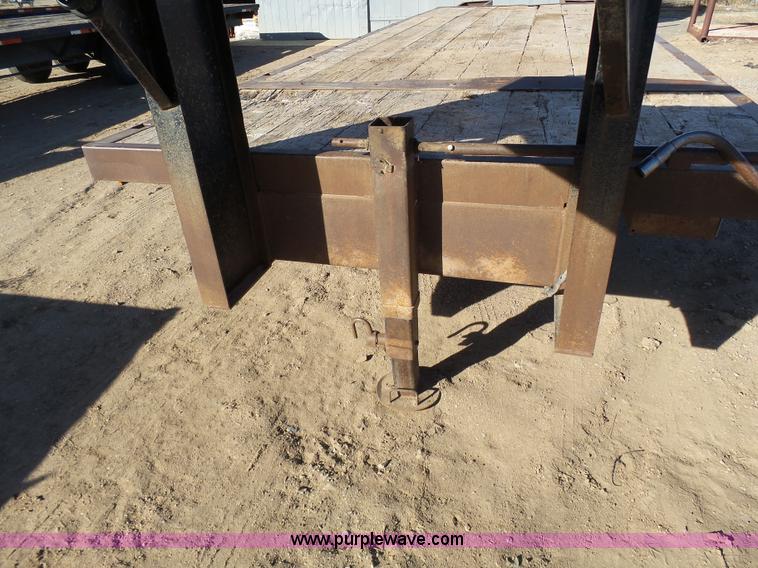 image for item J6788 1998 J Rod 96-29EDG equipment trailer