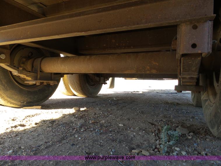 image for item J6788 1998 J Rod 96-29EDG equipment trailer