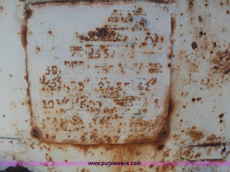 image for item J6797 500 gallon propane tank