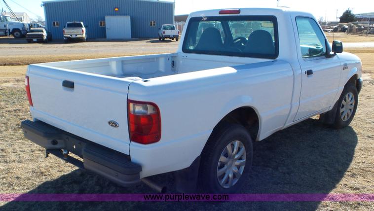 image for item J8255 2001 Ford Ranger XL