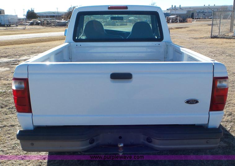image for item J8255 2001 Ford Ranger XL