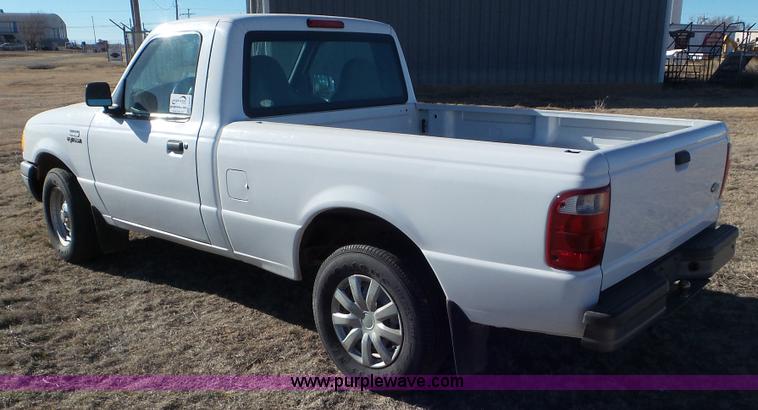 image for item J8255 2001 Ford Ranger XL