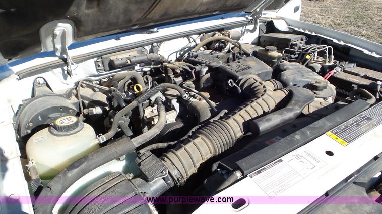 image for item J8255 2001 Ford Ranger XL