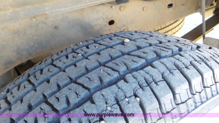 image for item J8255 2001 Ford Ranger XL