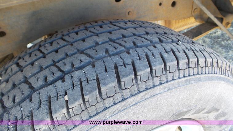 image for item J8255 2001 Ford Ranger XL