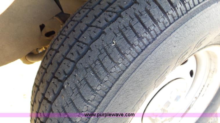 image for item J8255 2001 Ford Ranger XL