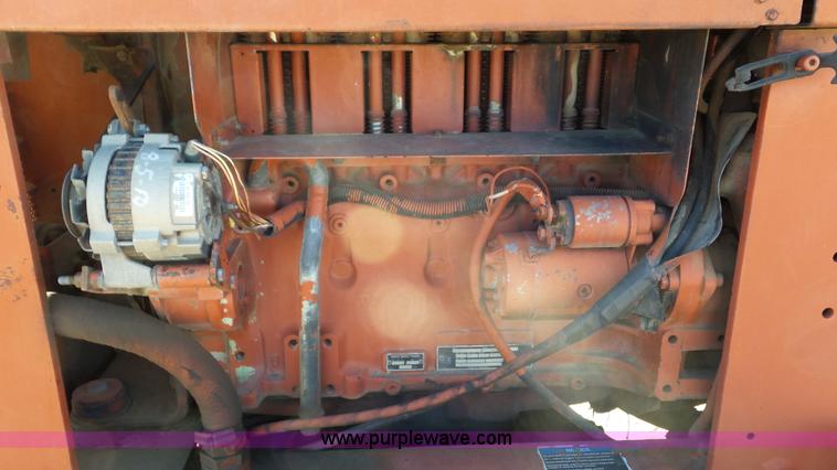 image for item J8257 Ditch Witch 7610DD trencher