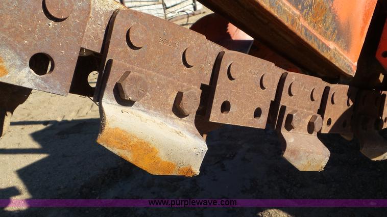 image for item J8257 Ditch Witch 7610DD trencher