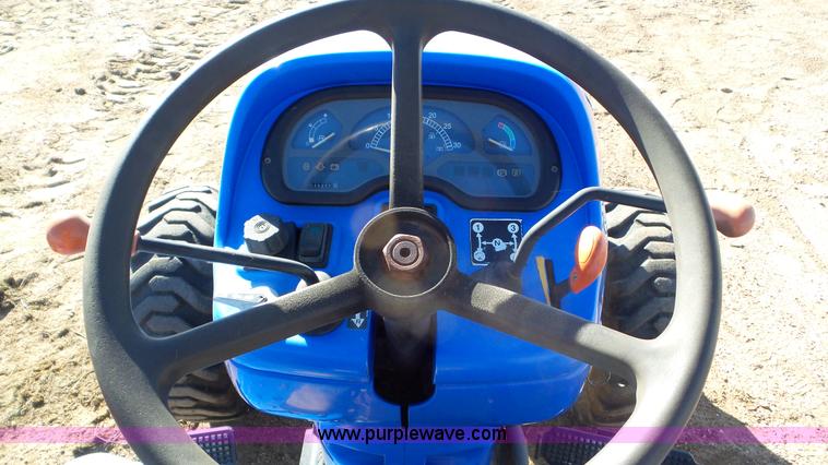 image for item J8258 New Holland TC45A MFWD tractor