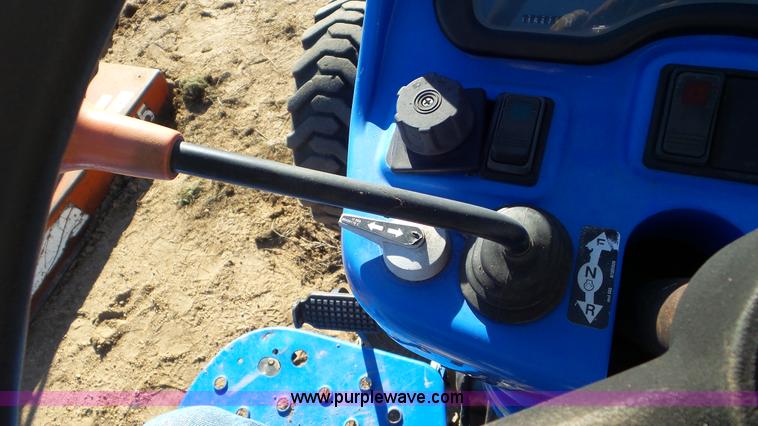 image for item J8258 New Holland TC45A MFWD tractor