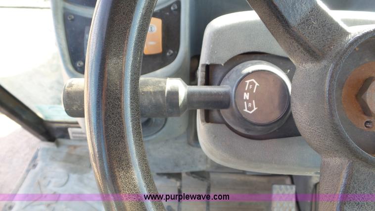 image for item J8260 2001 Caterpillar 420D backhoe