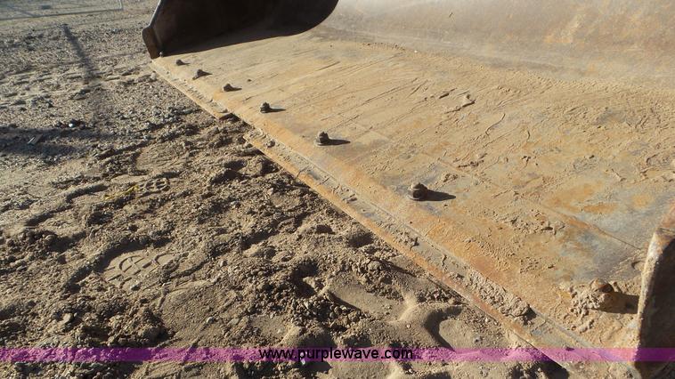 image for item J8260 2001 Caterpillar 420D backhoe