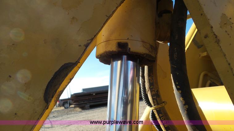 image for item J8260 2001 Caterpillar 420D backhoe