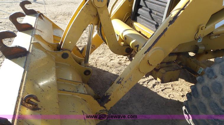 image for item J8260 2001 Caterpillar 420D backhoe