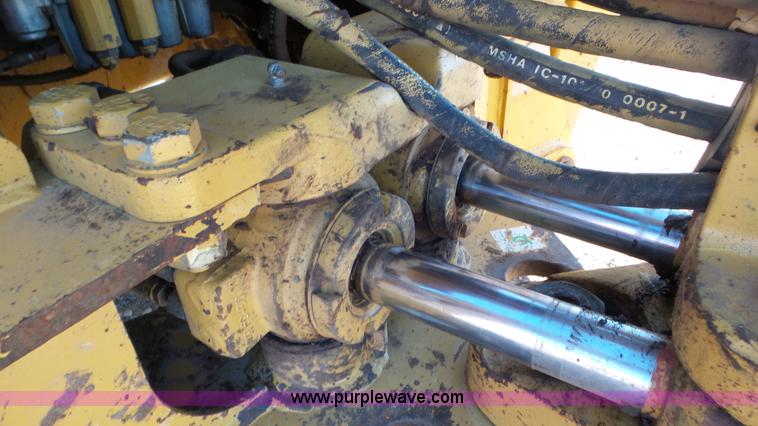 image for item J8260 2001 Caterpillar 420D backhoe