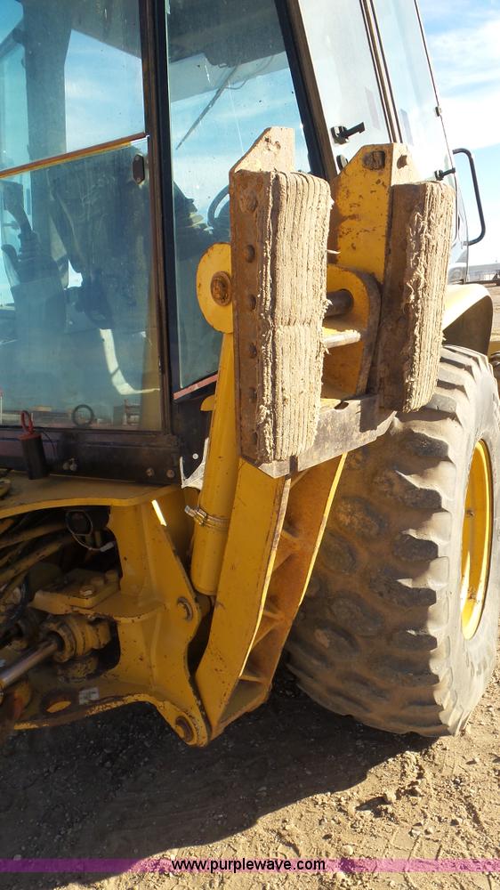 image for item J8260 2001 Caterpillar 420D backhoe