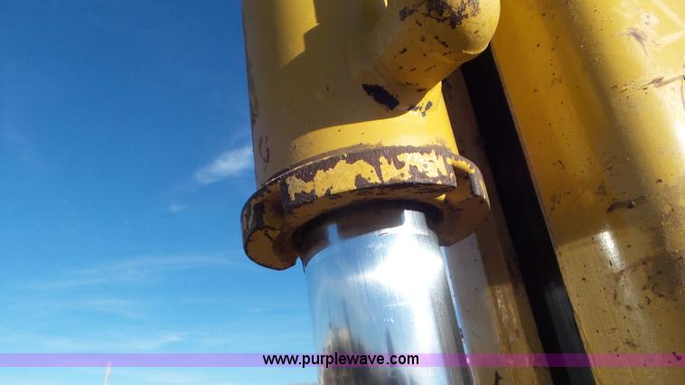 image for item J8260 2001 Caterpillar 420D backhoe