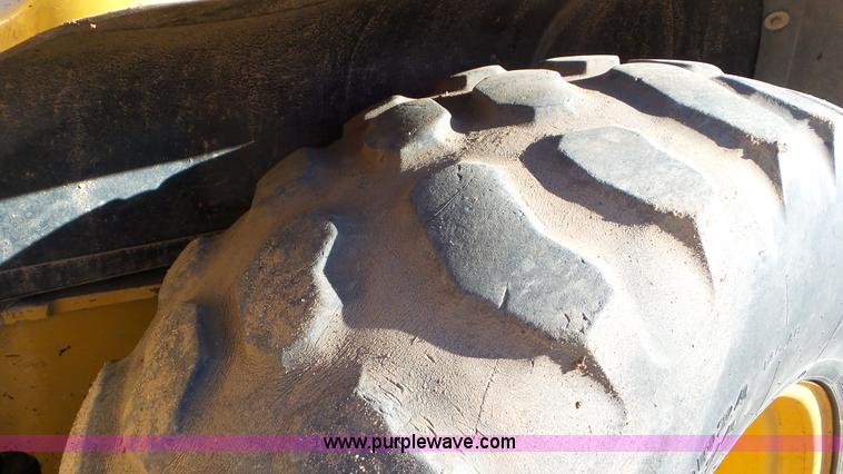 image for item J8260 2001 Caterpillar 420D backhoe