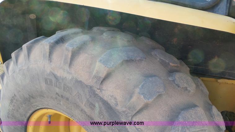 image for item J8260 2001 Caterpillar 420D backhoe