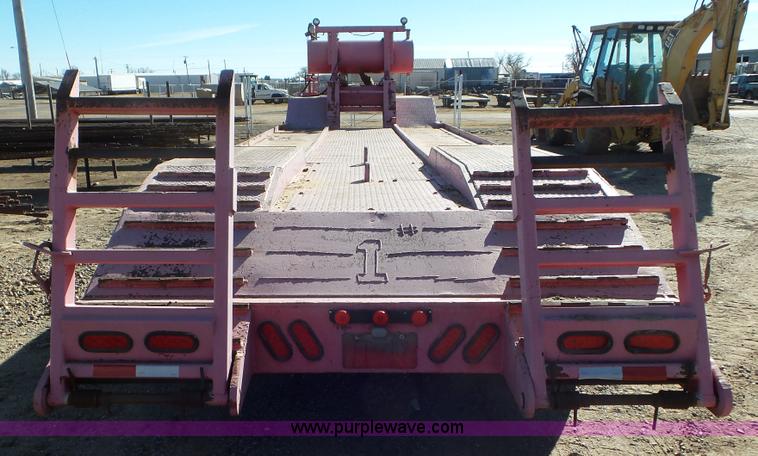 image for item J8263 1978 Tech-Steel drop deck trailer