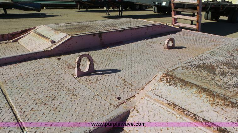 image for item J8263 1978 Tech-Steel drop deck trailer