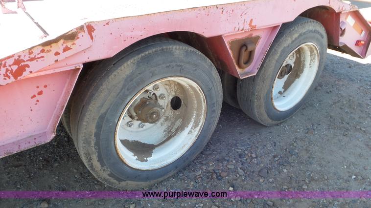 image for item J8263 1978 Tech-Steel drop deck trailer