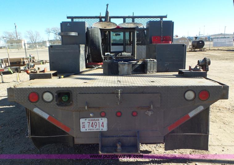 image for item K6975 2012 Dodge Ram 5500 flatbed truck