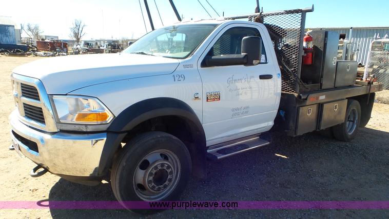image for item K6975 2012 Dodge Ram 5500 flatbed truck