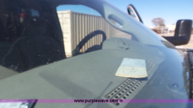 image for item K6975 2012 Dodge Ram 5500 flatbed truck