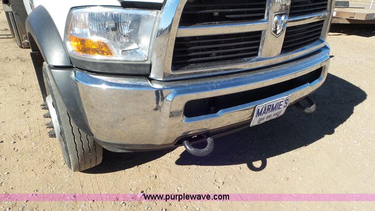 image for item K6975 2012 Dodge Ram 5500 flatbed truck