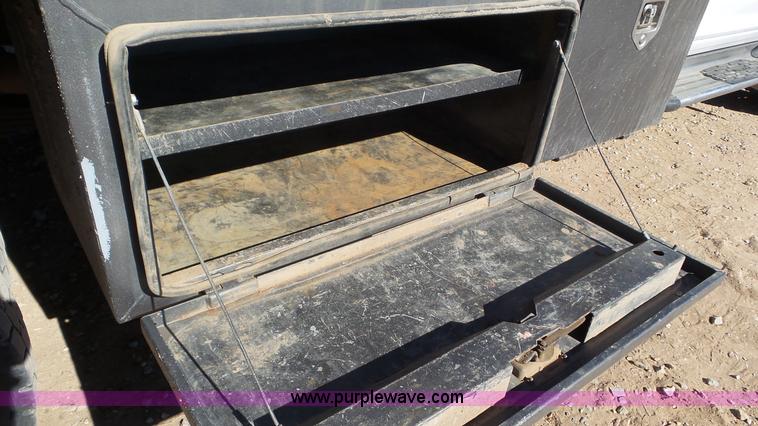 image for item K6975 2012 Dodge Ram 5500 flatbed truck