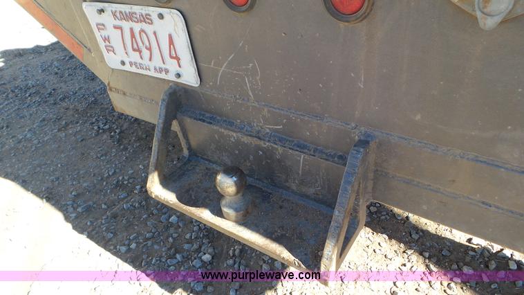 image for item K6975 2012 Dodge Ram 5500 flatbed truck