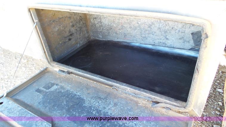 image for item K6975 2012 Dodge Ram 5500 flatbed truck