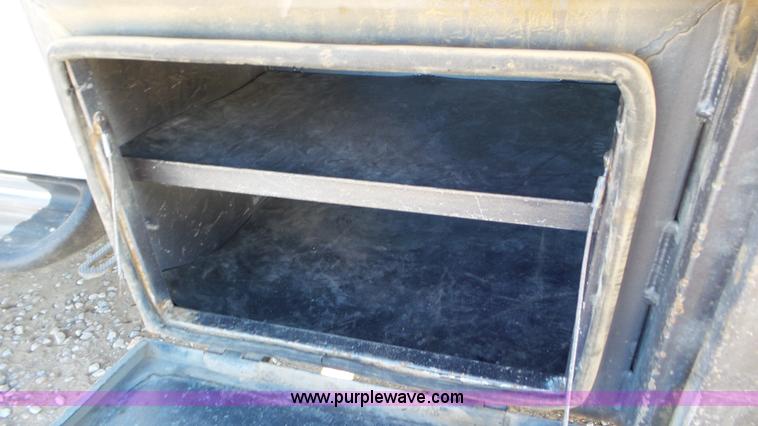 image for item K6975 2012 Dodge Ram 5500 flatbed truck