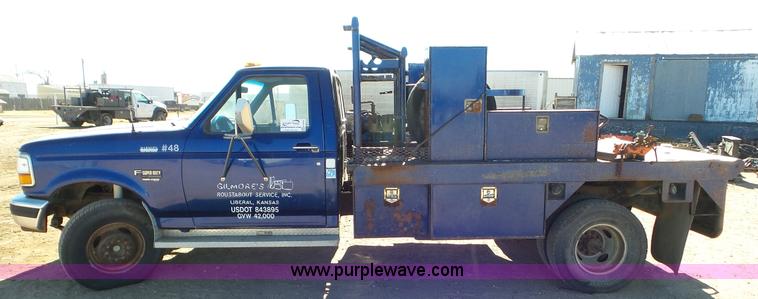 image for item K6976 1996 Ford F450 Super Duty flatbed truck