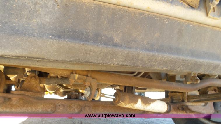 image for item K6976 1996 Ford F450 Super Duty flatbed truck