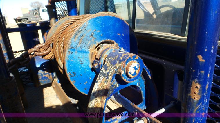 image for item K6976 1996 Ford F450 Super Duty flatbed truck